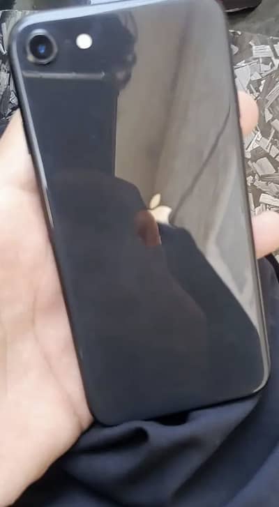 Apple iPhone SE 2020