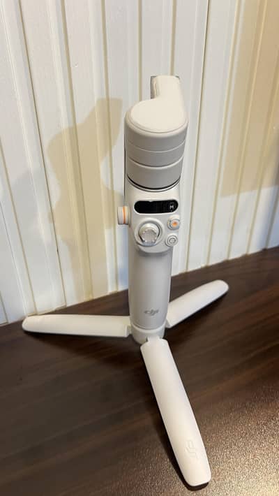 DJI Osmo Mobile 6 | Complete Box & Accessories
