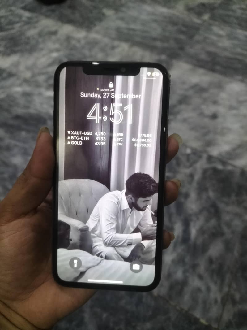 iPhone xs 4