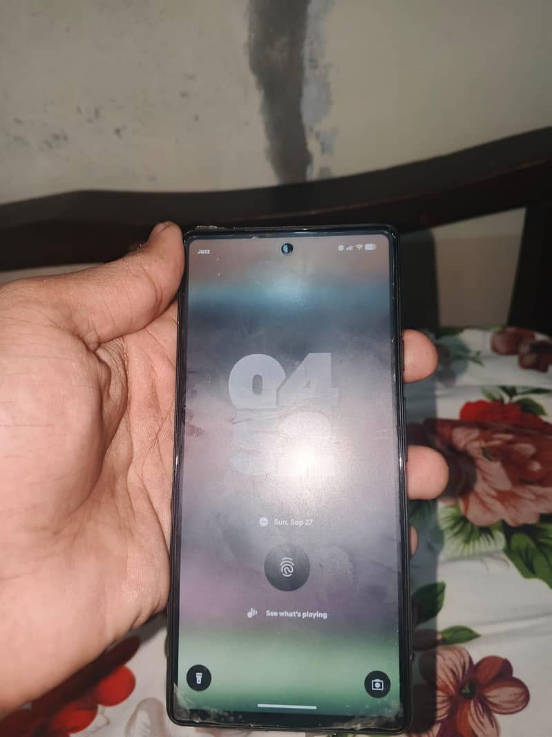 Google Pixel 6a 5