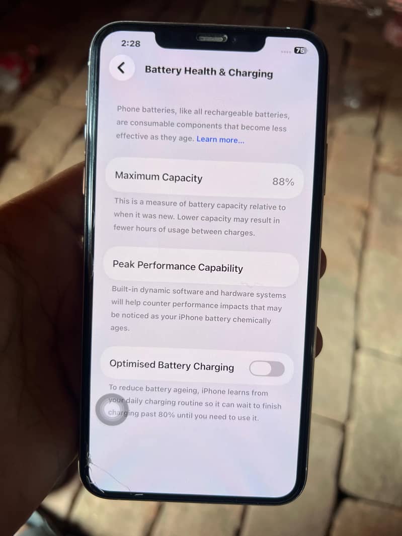 Apple iPhone 11 Pro Max 6