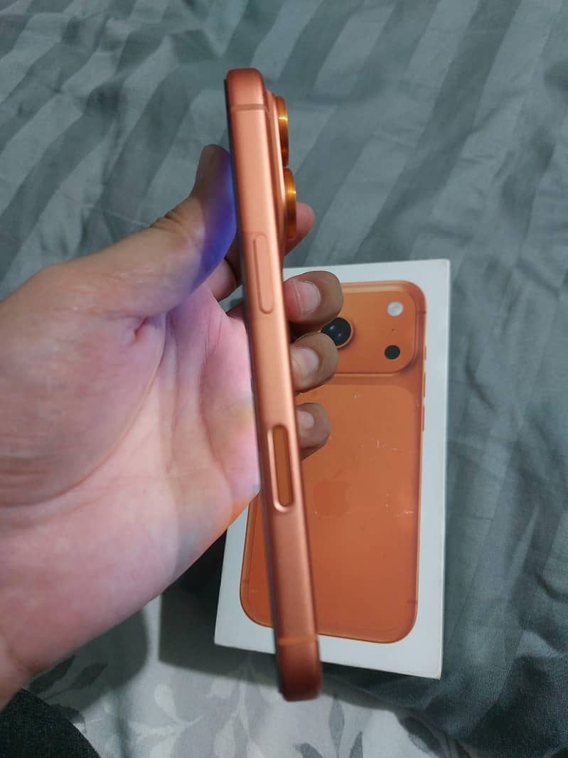 Apple iPhone 17 Pro 5