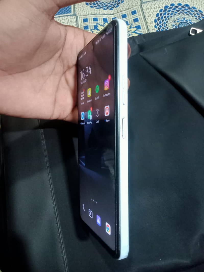 Tecno Camon 19 5