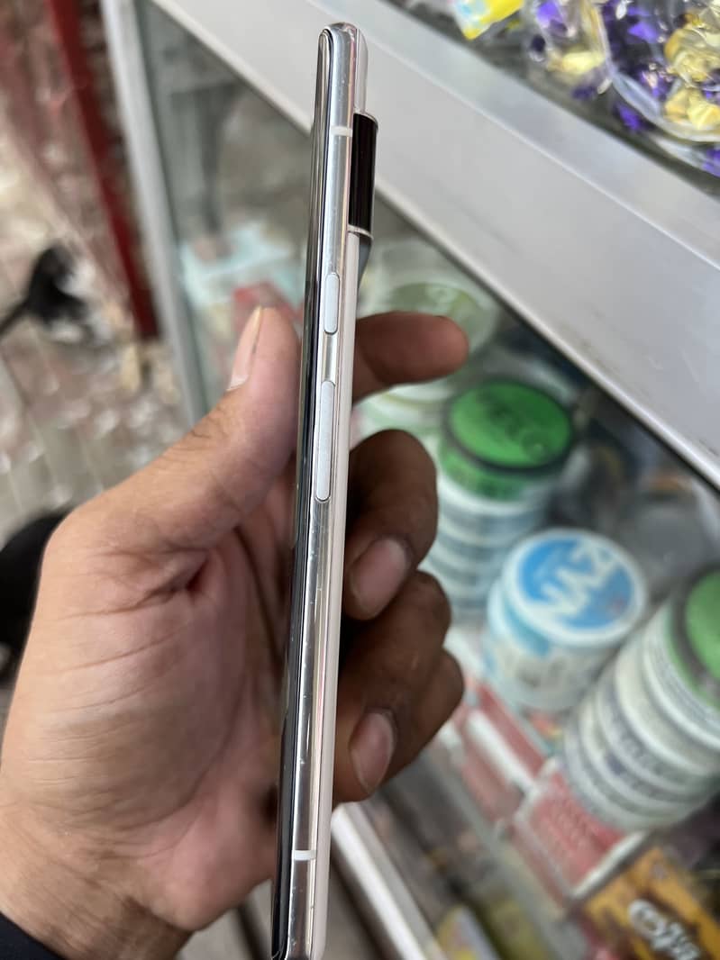 Google Pixel 6 Pro 6