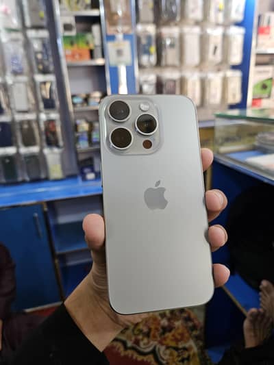 Apple iPhone 15 Pro