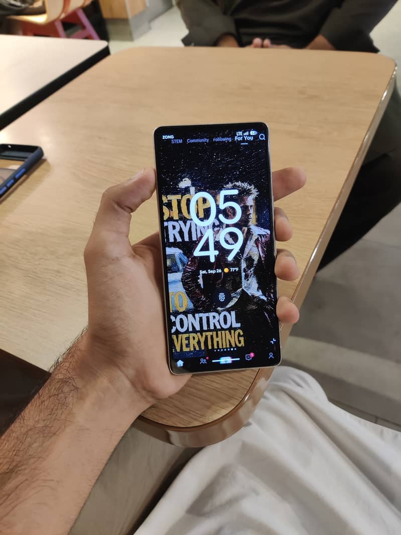 Google Pixel 7 6
