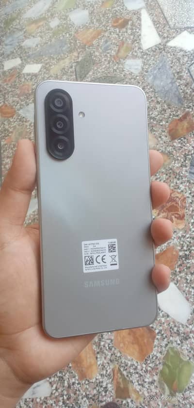 Samsung Mobile A17 PTA 6/128 1 day used
