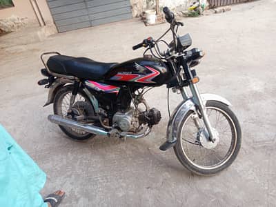 Honda CD70 12 model urgent sale