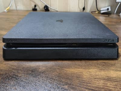 Playstation 4 (PS4) 1 tb Non Jail Break