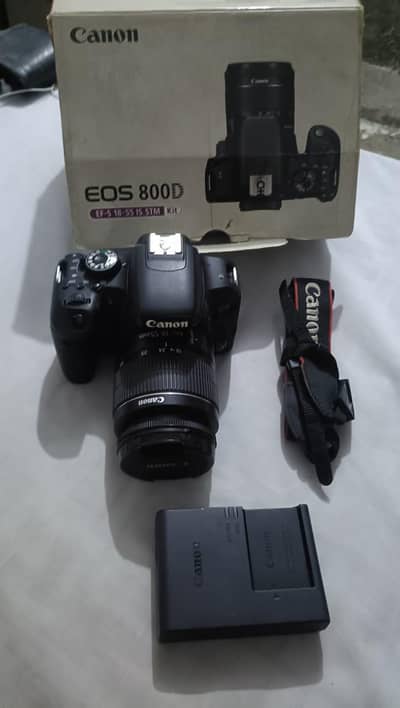 Canon 800d Camera