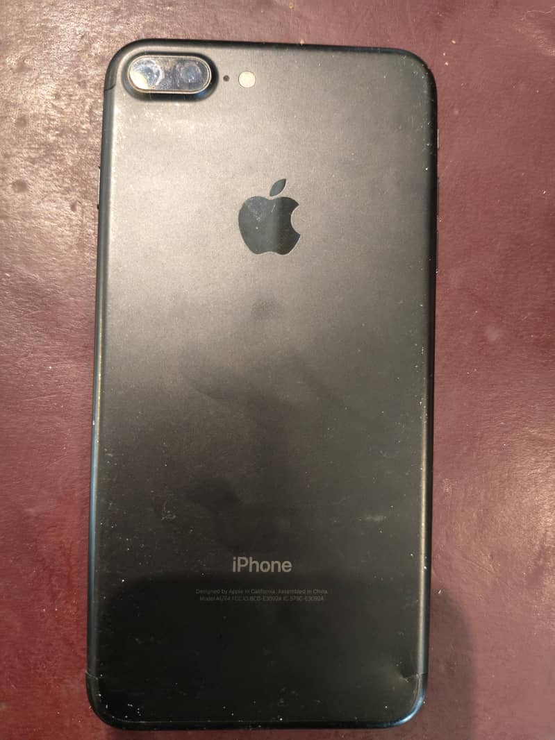 Apple iPhone 7 Plus 1