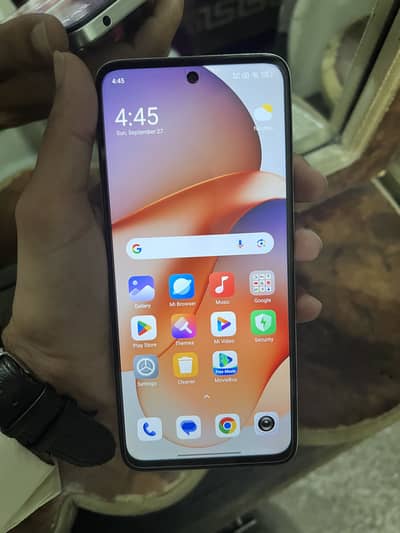 Xiaomi Redmi 12 8/128 with Accessories