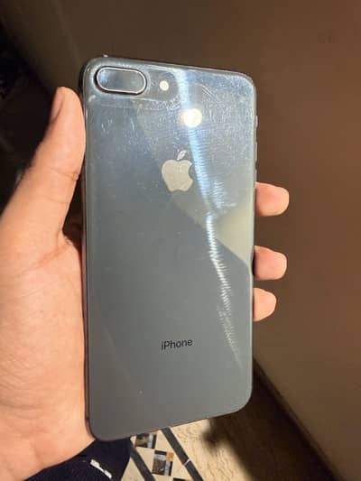 iPhone 8 Plus