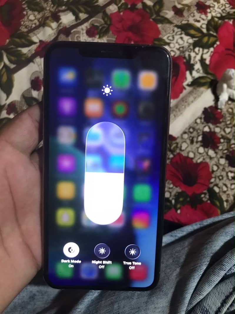 Apple iPhone 11 Pro Max 7