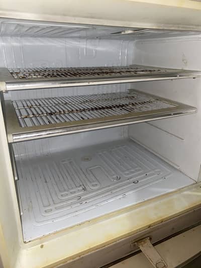Dawlance fridge freezer