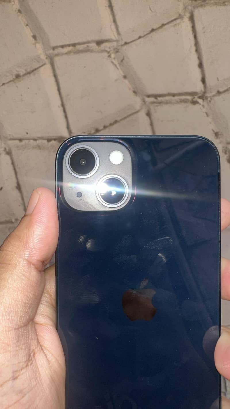 Apple iPhone 13 5