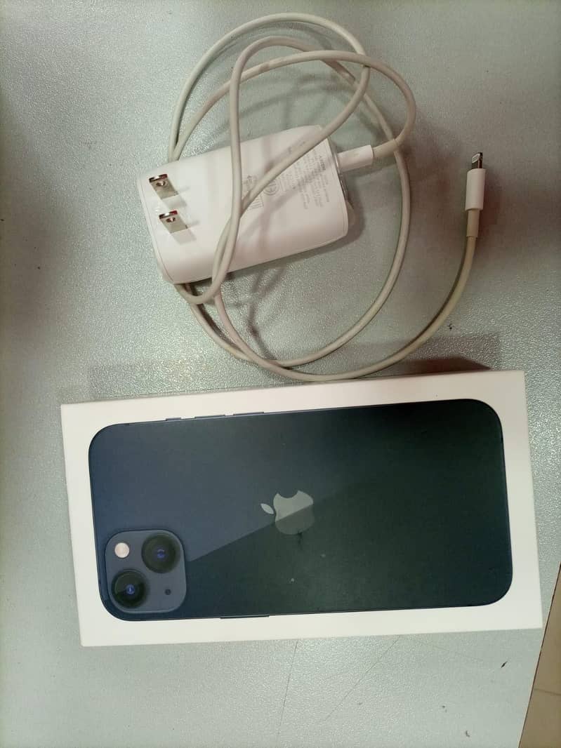Apple iPhone 13 7