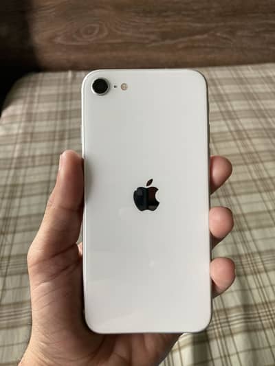 Apple iPhone SE