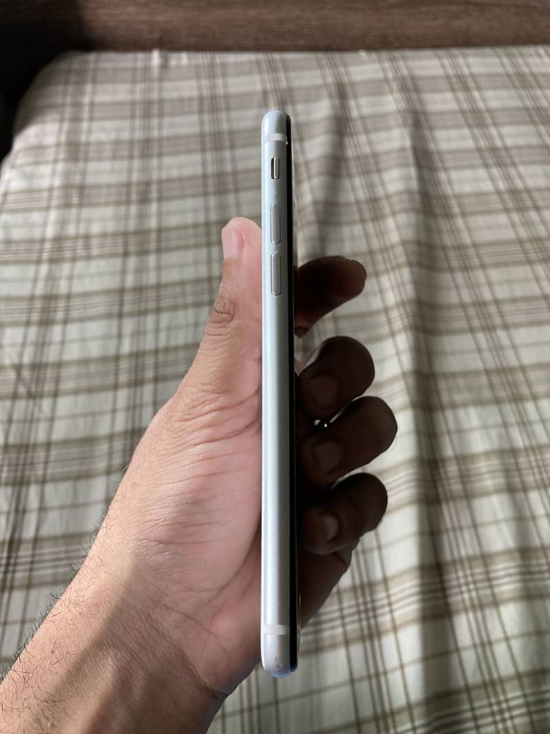Apple iPhone SE 1