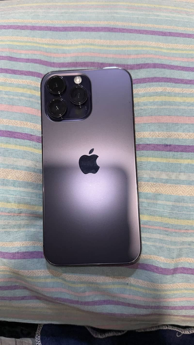 Apple iPhone 14 Pro Max 0