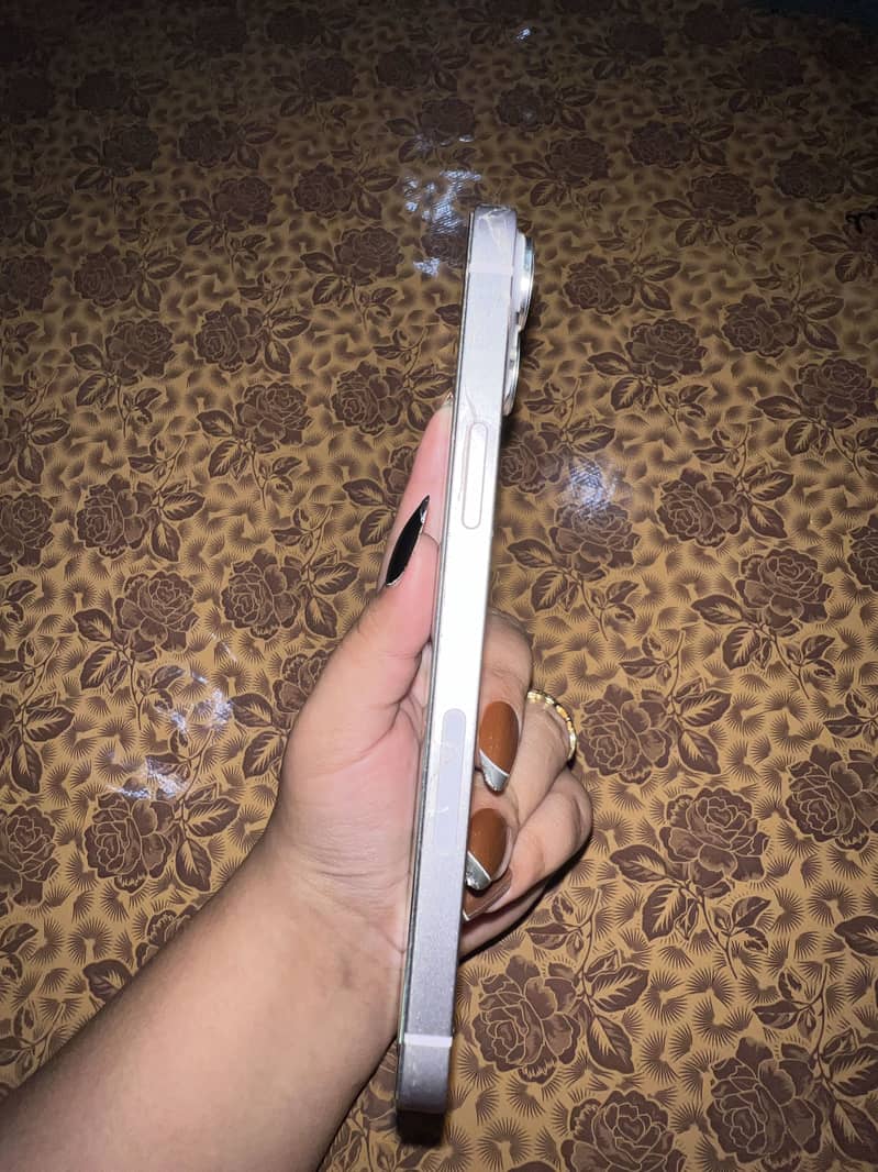 Apple iPhone 14 plus 2