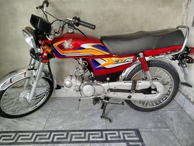 Condition 10/10 neat and clean bike mechanical ok