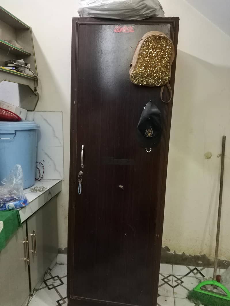 single wardrobe 2