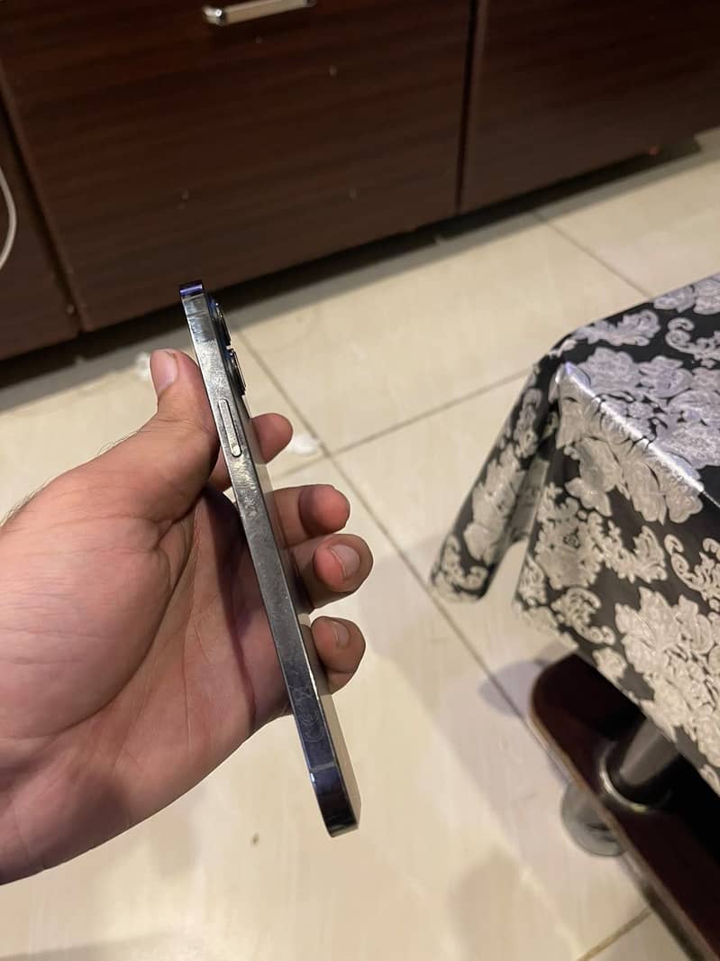 Apple iPhone 12 Pro Max 6