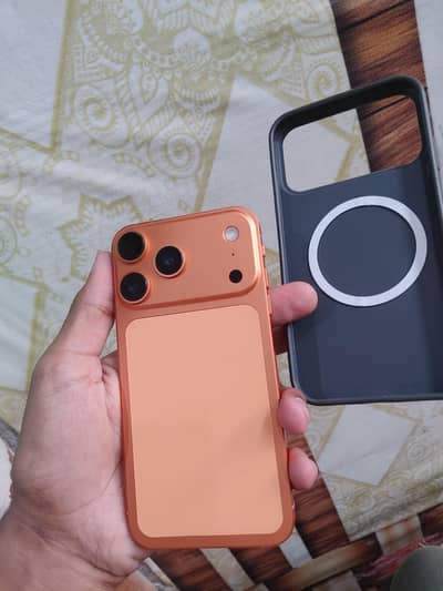 Apple iPhone XR converted 17 pro