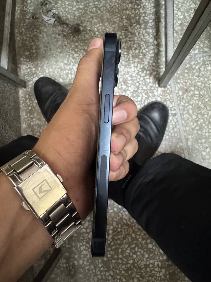 Iphone 12 5