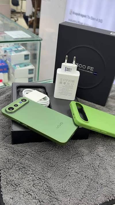 Vivo X300 FE