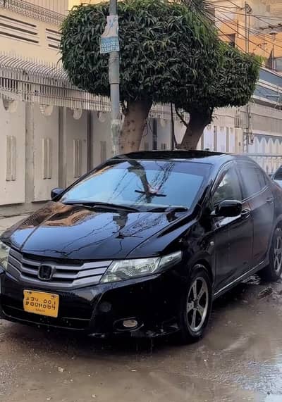 Honda City 1.3 auto 2013