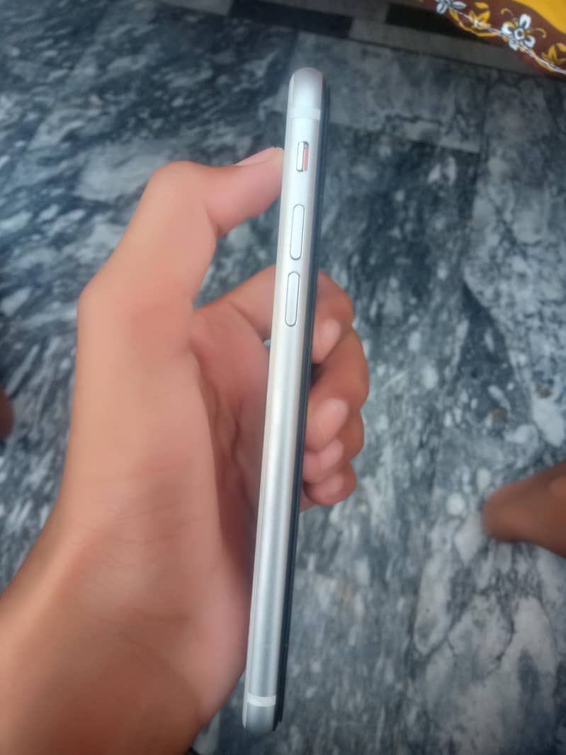 Apple iPhone SE 1
