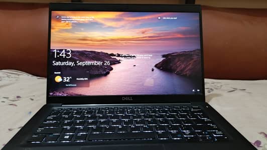 Dell Latitude Corei5 7th Gen, 8GB RAM 256GB SSD HD Excellent Condition