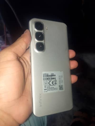 Infinix Hot 60 Pro Plus (8_256)