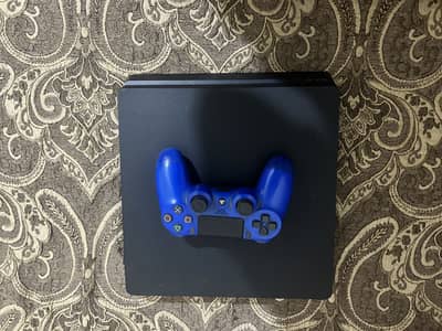 PlayStation 4 slim