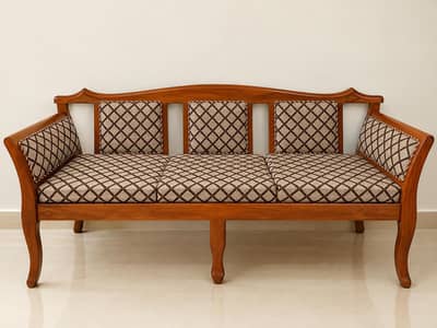 7 Seater Wooden Sofa Set Sheesham Wood 3+2+1+1 urgent sale