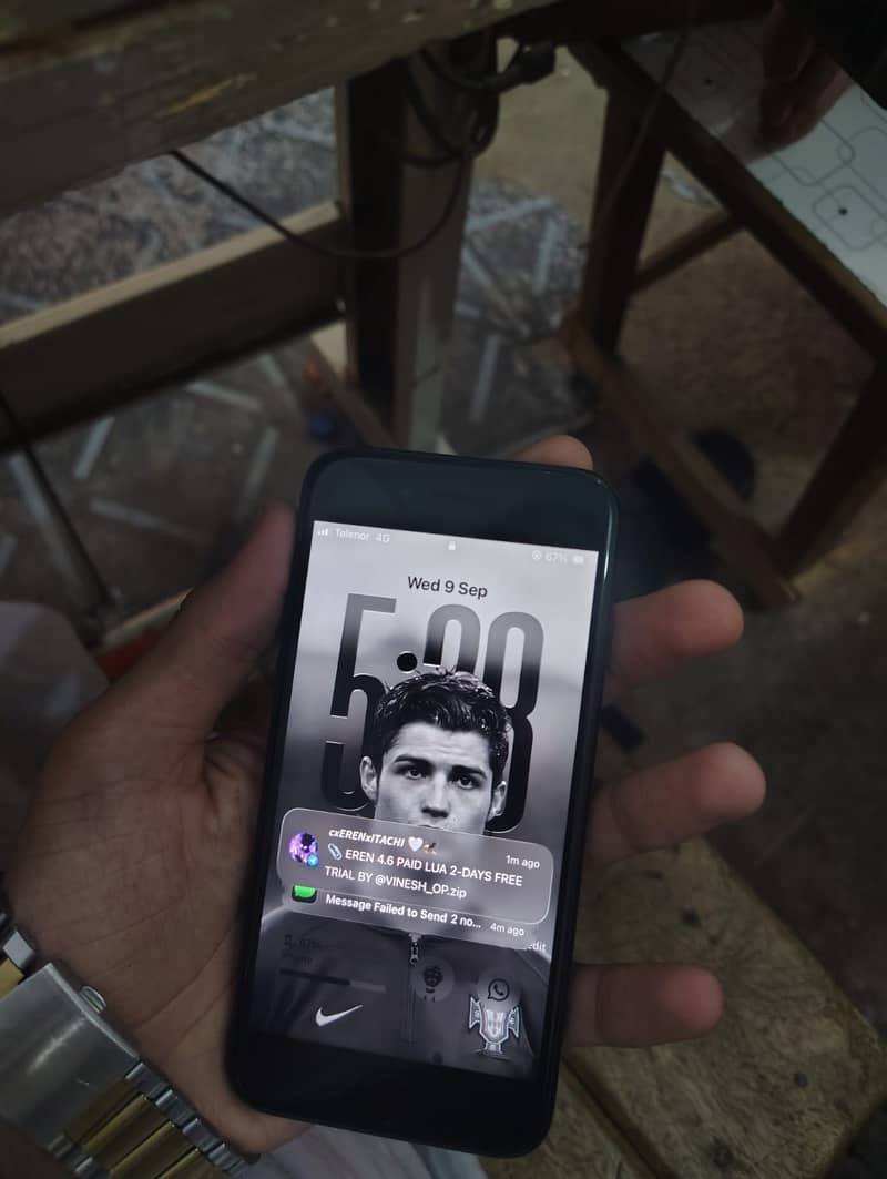 Apple iPhone SE 2020 2