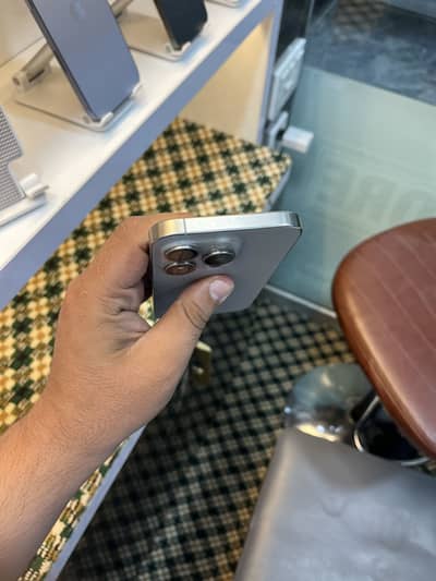 Apple iPhone 15 Pro