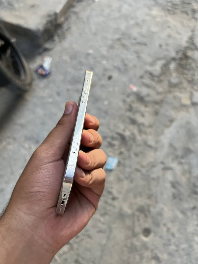 Apple iPhone 12 Pro 5