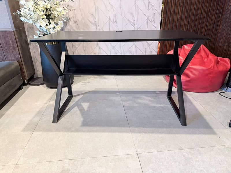 black office table 1