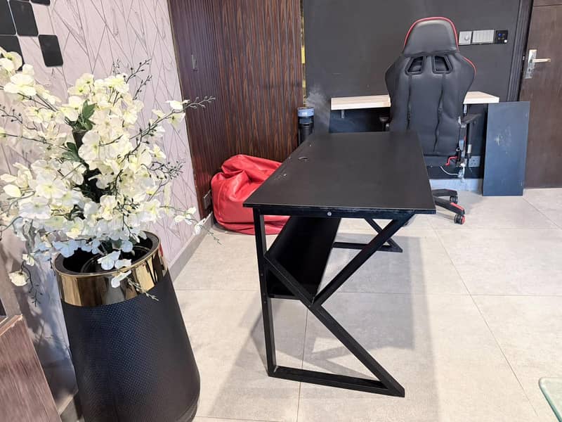 black office table 2