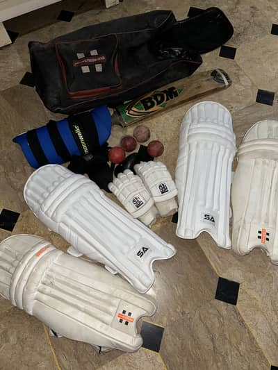 Cricket kit Top quality for sale (pads, golves, thigh pad, bat)
