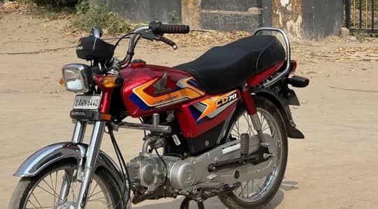 Honda CD 70 fresh loock / only call