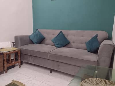 5 Seater Sofa Set New Condition for Sale