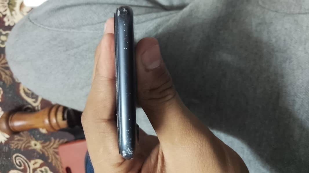 Apple iPhone 7 1