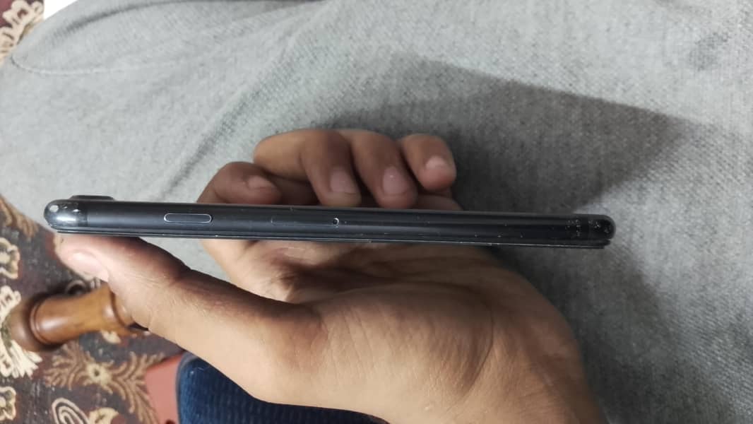 Apple iPhone 7 5