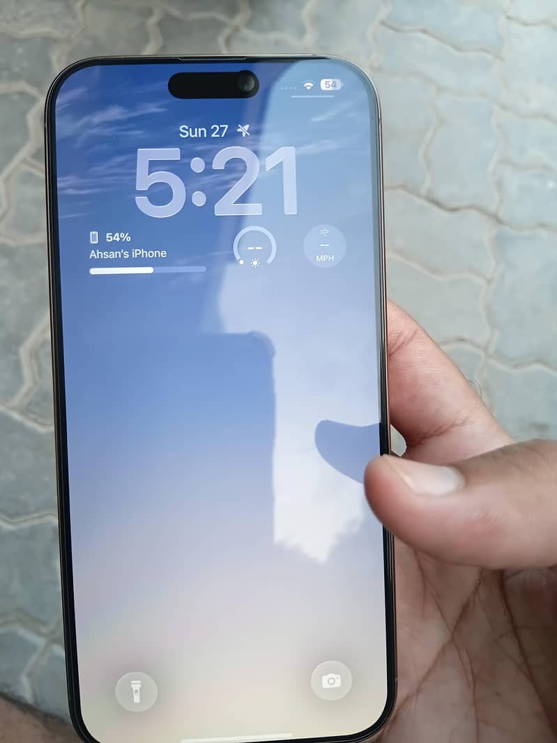 Apple iPhone 16 Pro Max 3