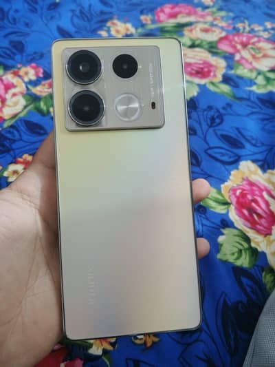 Infinix Note 40