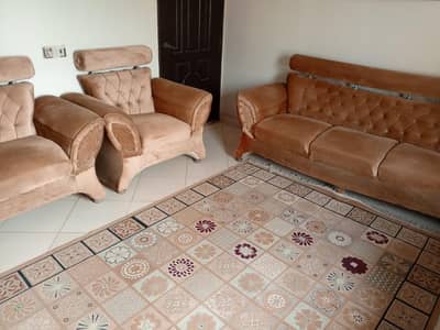 7 Seater Sofa without a center table